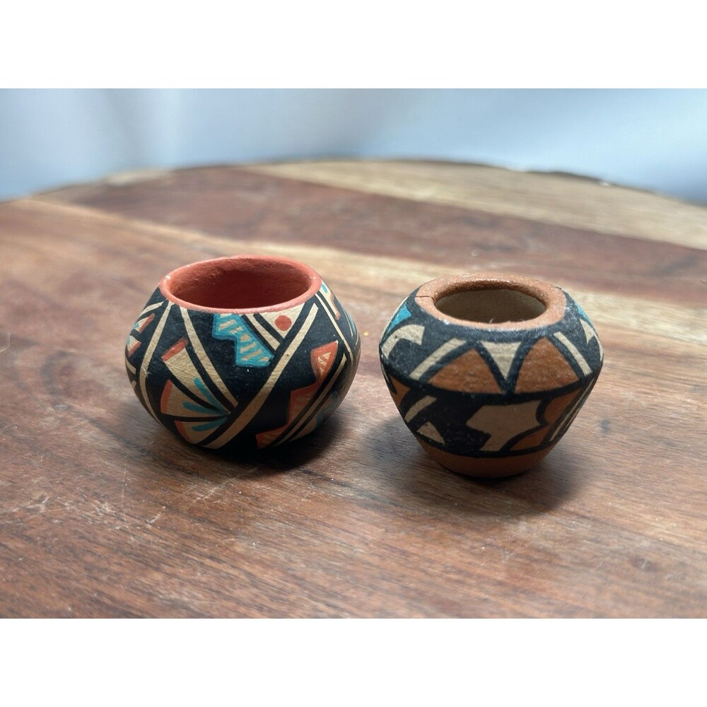 Toya Jemez - Chavez Laguna Native American Hand Painted Mini Pottery